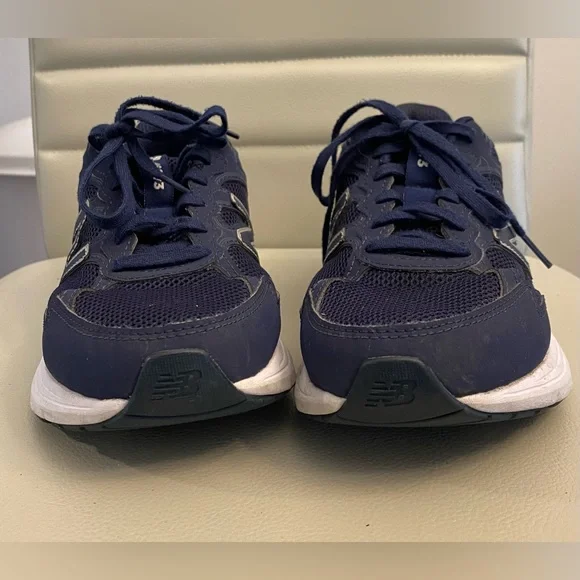 New Balance 460v3 Navy and White Men’s Running Shoes 7.5 - Picture 3 of 8
